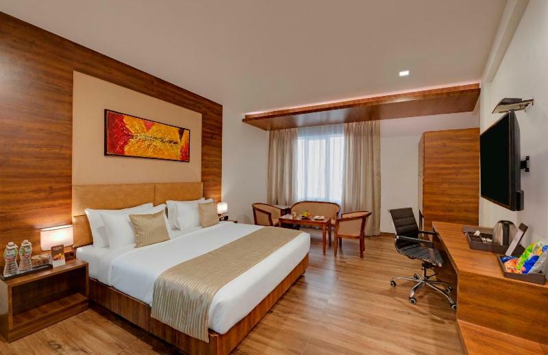 Hotel The Fern Residency, Bhuj Zewnętrze zdjęcie